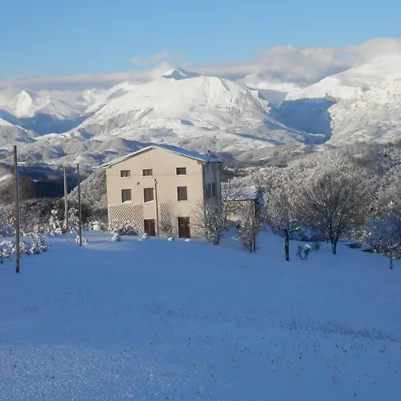 Casa Dei Pini Apartment Montefalcone Appennino